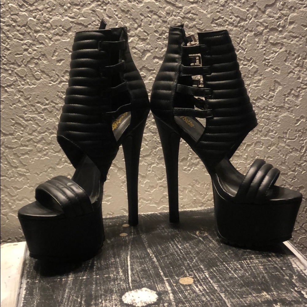 Hott platforms!!